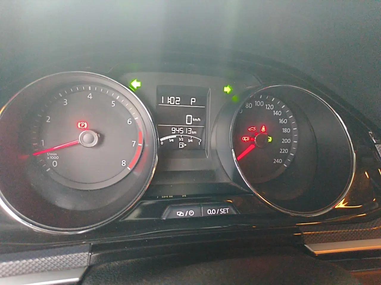 Volkswagen C-TREK 2017 1.6L Automatic Comfort Model — миниатюра 12
