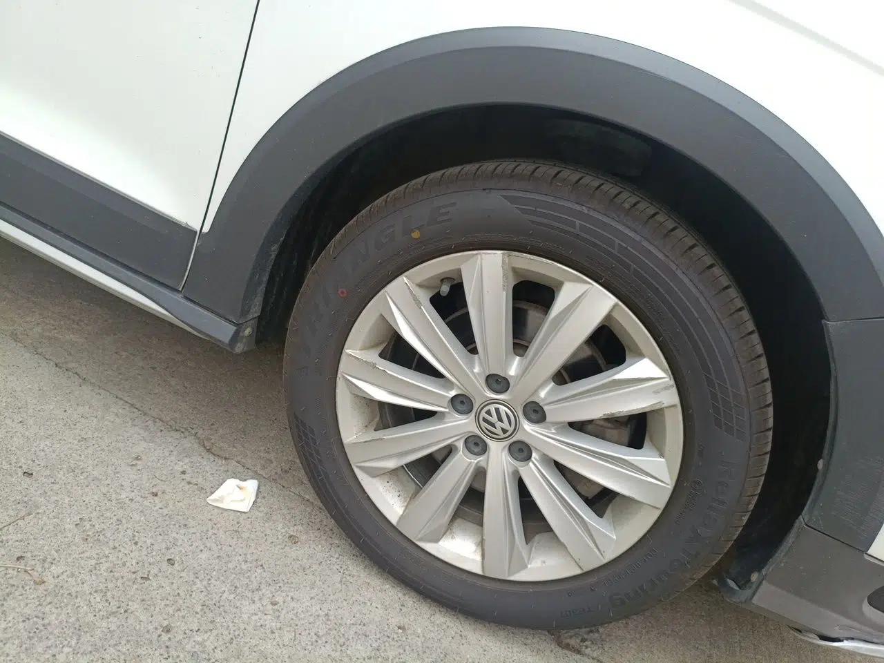 Volkswagen C-TREK 2020 1.5L Automatic Fashion Edition — миниатюра 8