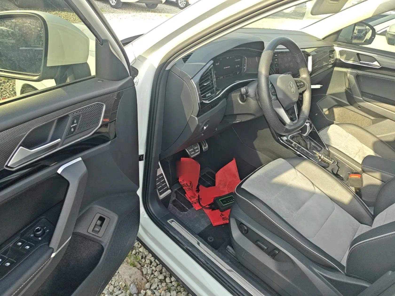 Volkswagen Tayron X 2020 330TSI Two-Wheel Drive Luxury Smart Connectivity Version — миниатюра 23