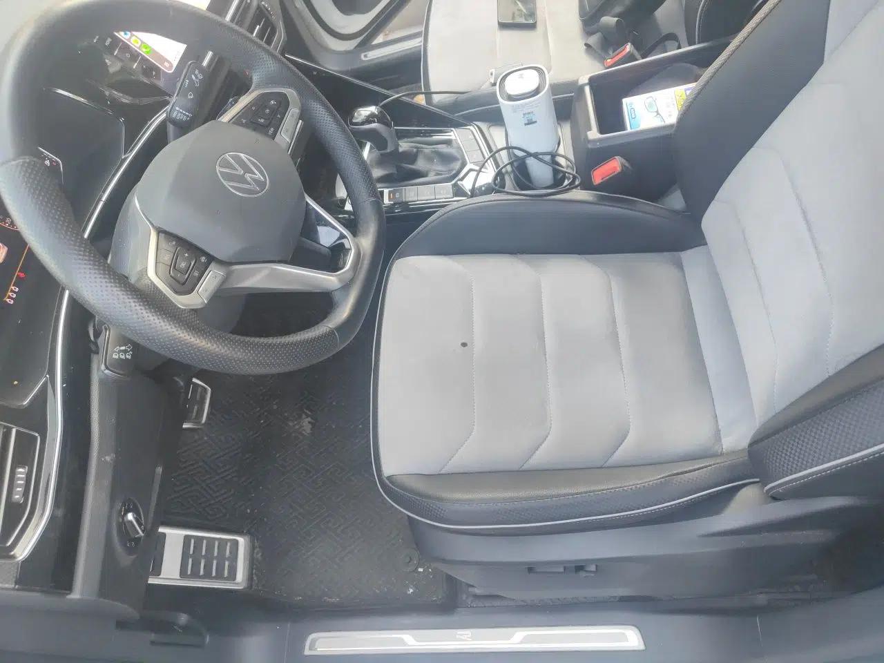 Volkswagen Tayron X 2020 330TSI Two-Wheel Drive Luxury Smart Connectivity Version — миниатюра 15