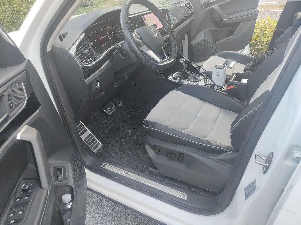 Volkswagen Tayron X 2020 330TSI Two-Wheel Drive Luxury Smart Connectivity Version — миниатюра 16