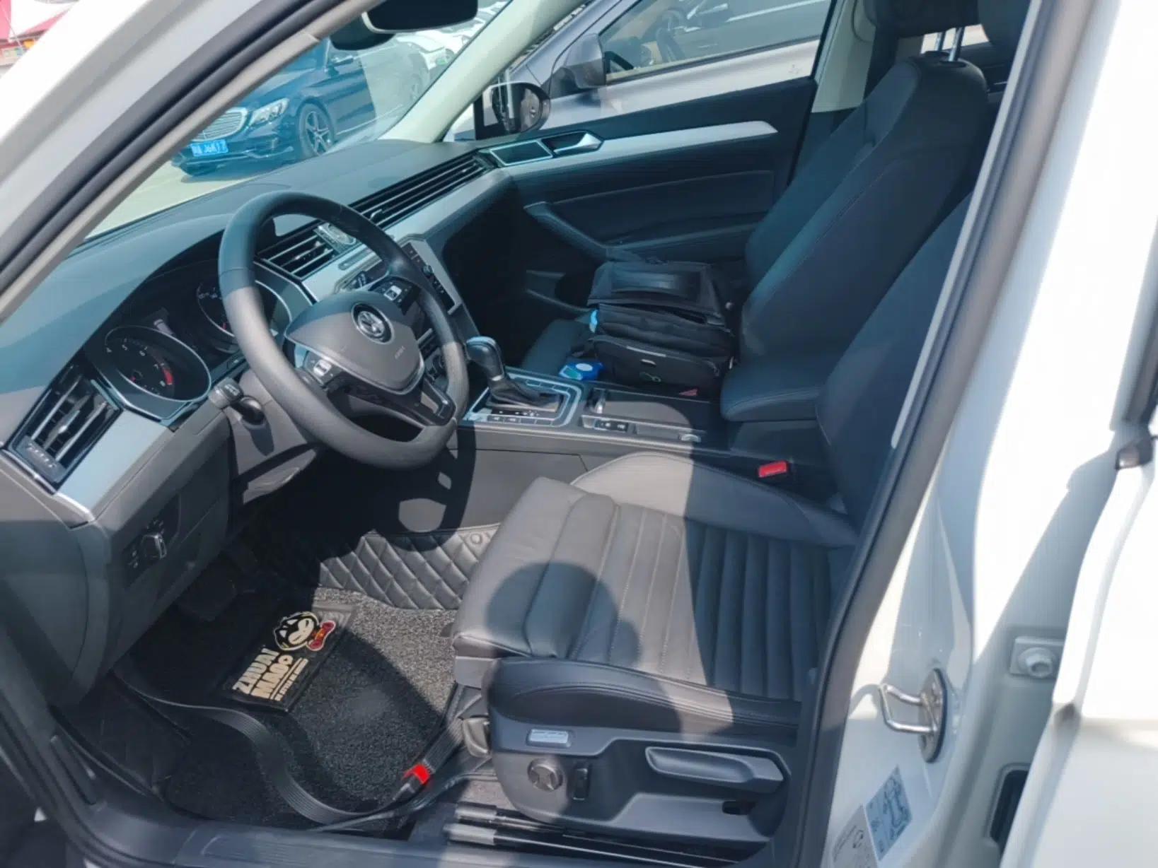 Volkswagen Variant 2018 380TSI Two-Wheel Drive Comfort Edition — миниатюра 17