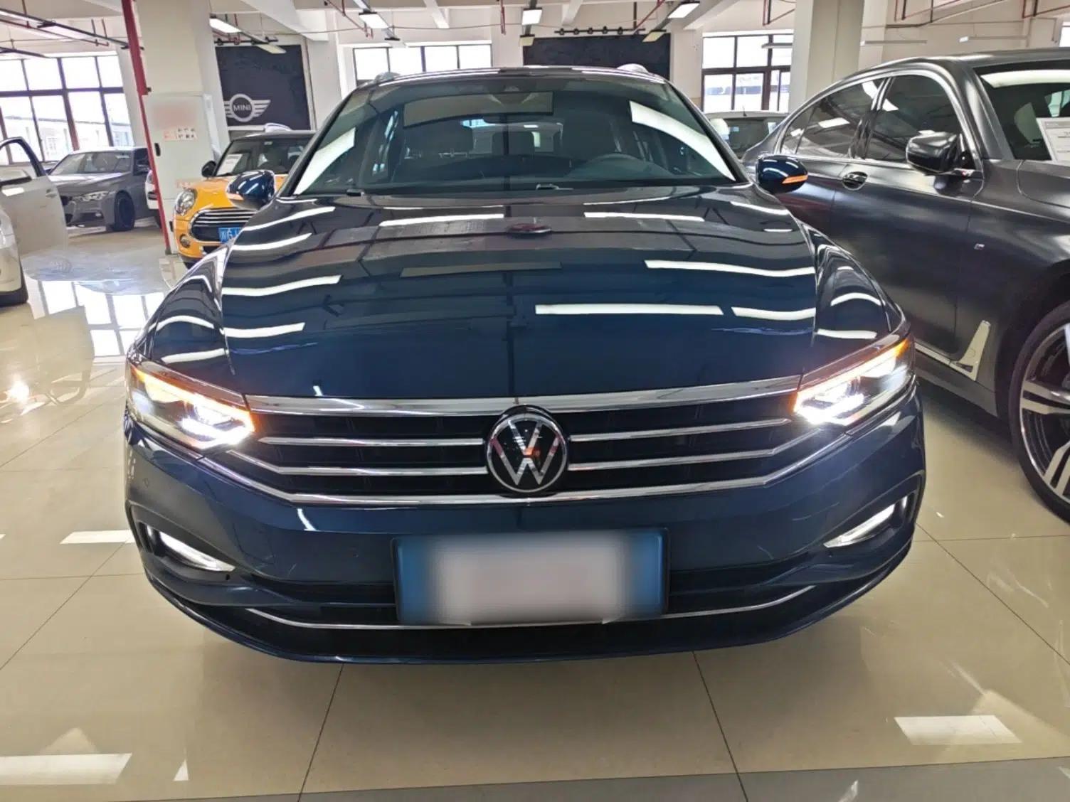 Volkswagen Variant 2021 2.0T Comfort Edition — миниатюра 2