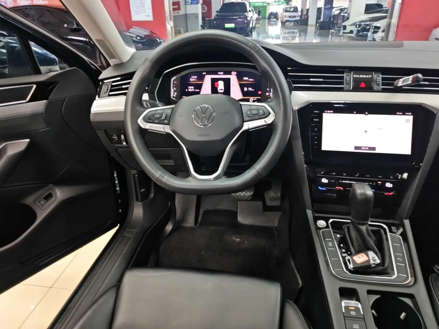 Volkswagen Variant 2021 2.0T Comfort Edition — миниатюра 13