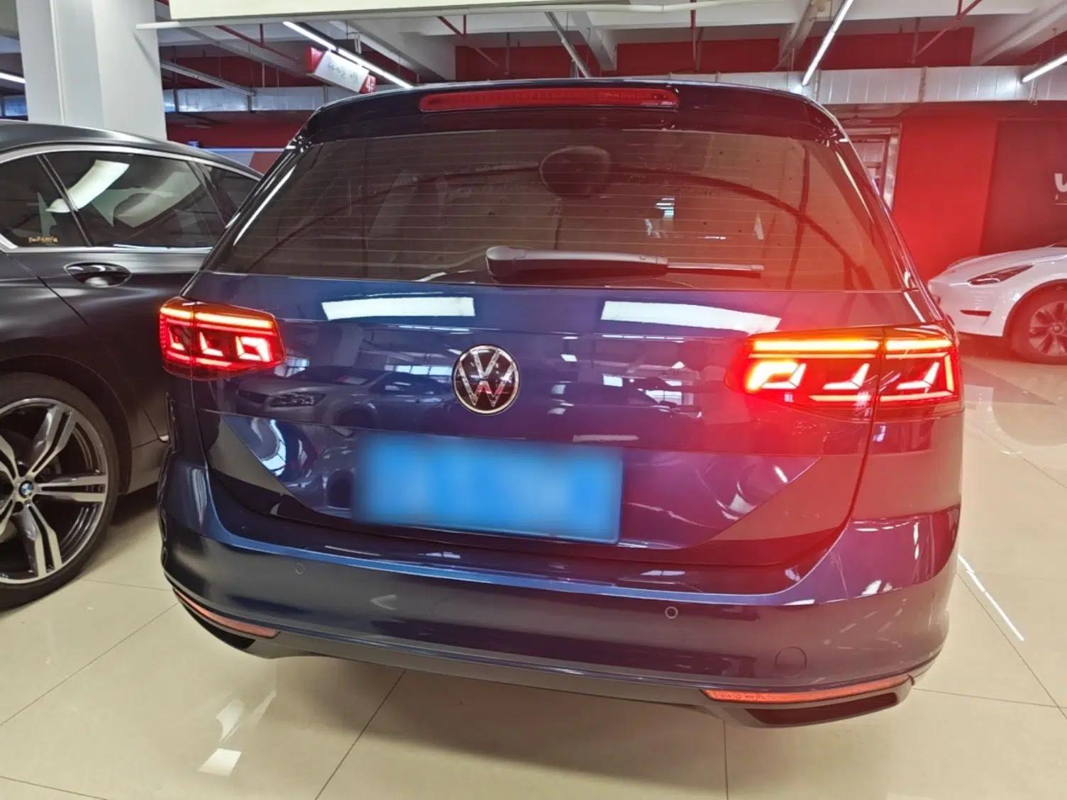 Volkswagen Variant 2021 2.0T Comfort Edition — миниатюра 5
