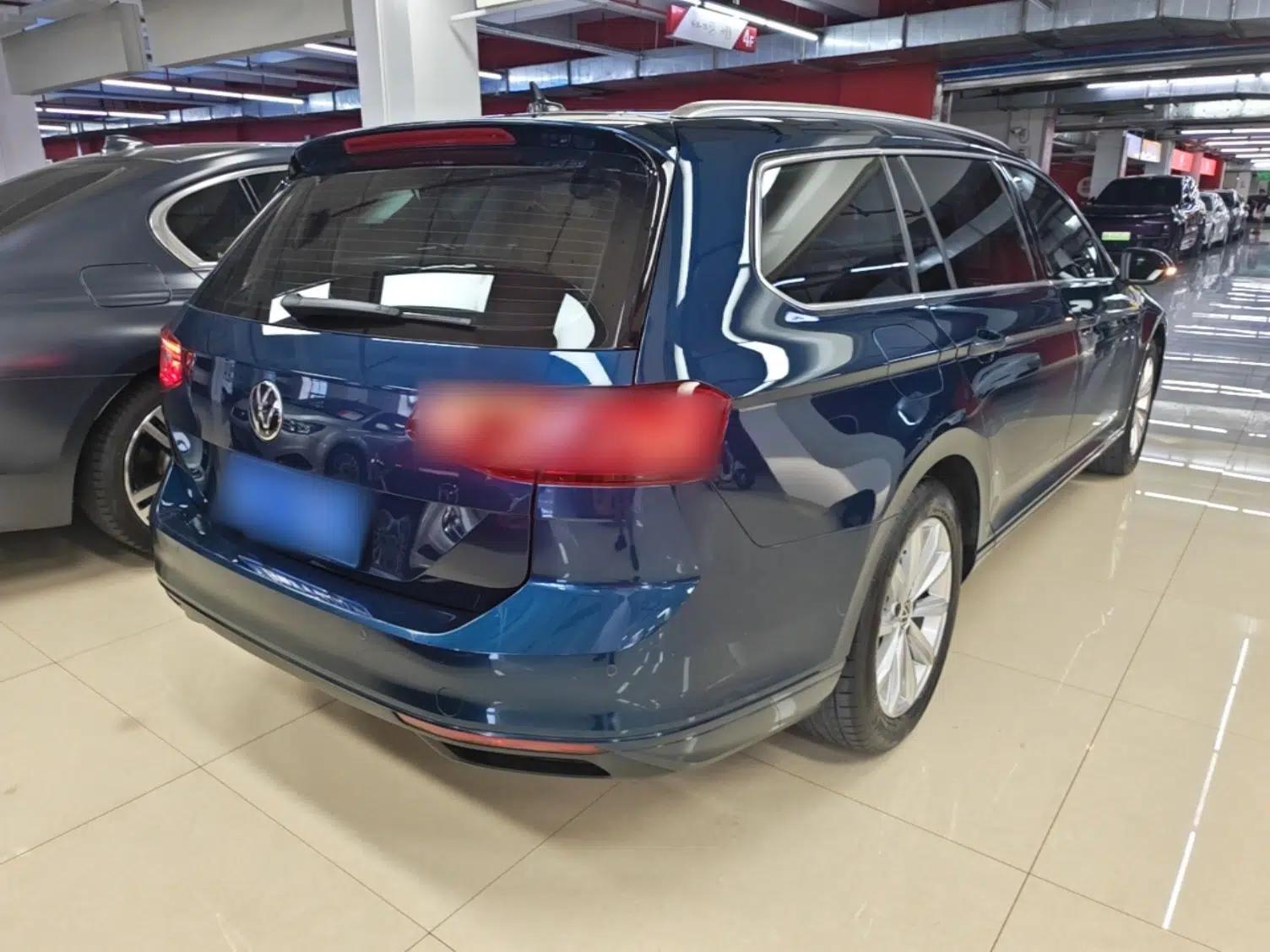 Volkswagen Variant 2021 2.0T Comfort Edition — миниатюра 6