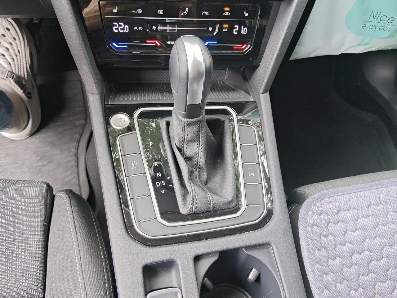 Volkswagen Variant 2021 2.0T Comfort Edition — миниатюра 14