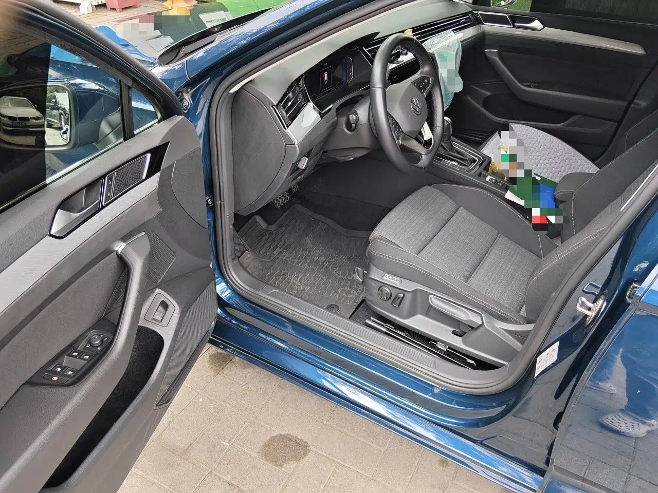 Volkswagen Variant 2021 2.0T Comfort Edition — миниатюра 16
