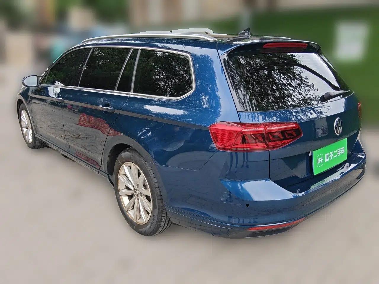 Volkswagen Variant 2021 2.0T Comfort Edition — миниатюра 4