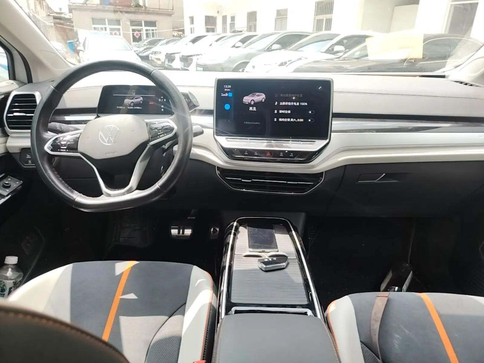 Volkswagen ID.6 CROZZ 2022 Long-Range PRO Edition — миниатюра 12