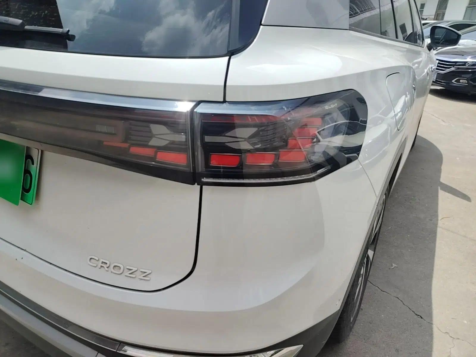Volkswagen ID.6 CROZZ 2022 Long-Range PRO Edition — миниатюра 9