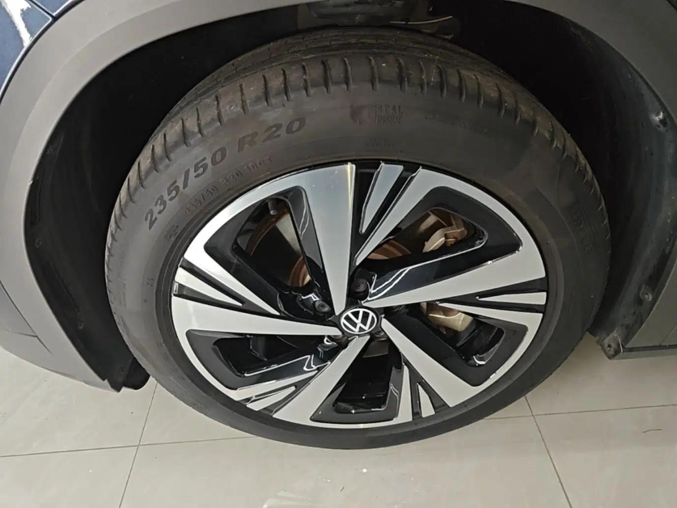 Volkswagen ID.6 CROZZ 2022 Long-Range PRO Edition — миниатюра 10