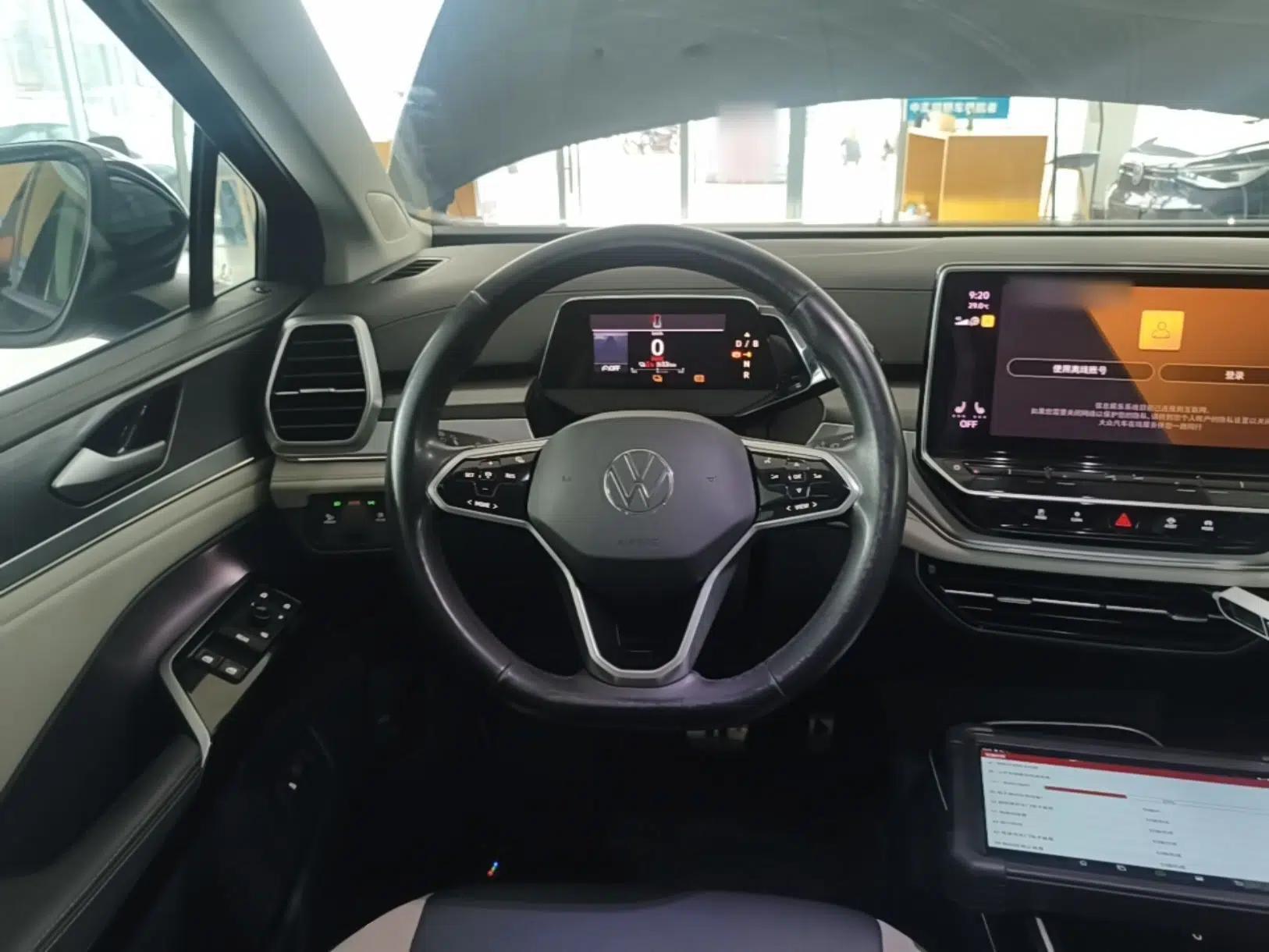 Volkswagen ID.6 CROZZ 2021 Long-Range PURE+ Edition — миниатюра 13