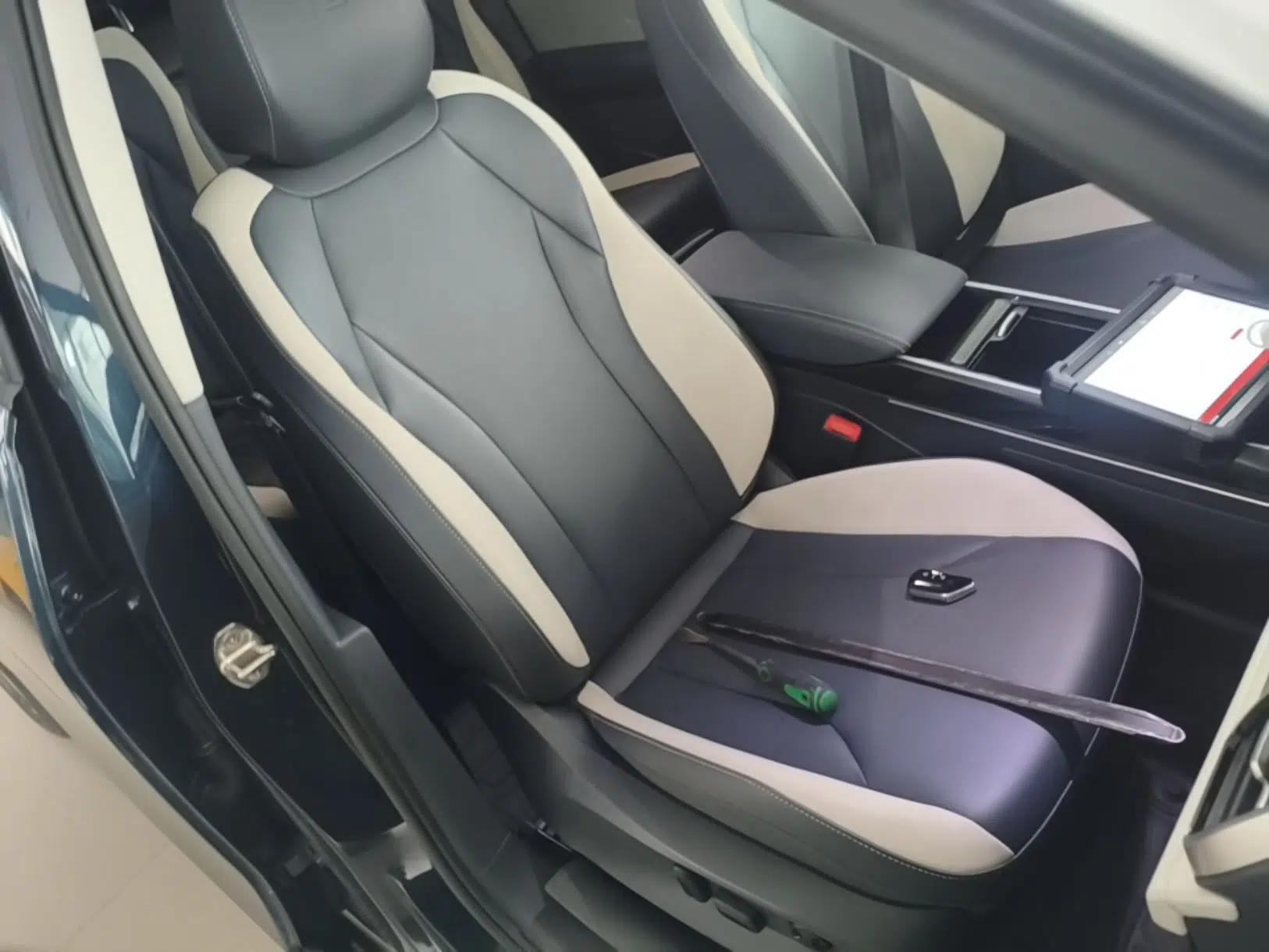 Volkswagen ID.6 CROZZ 2021 Long-Range PURE+ Edition — миниатюра 19