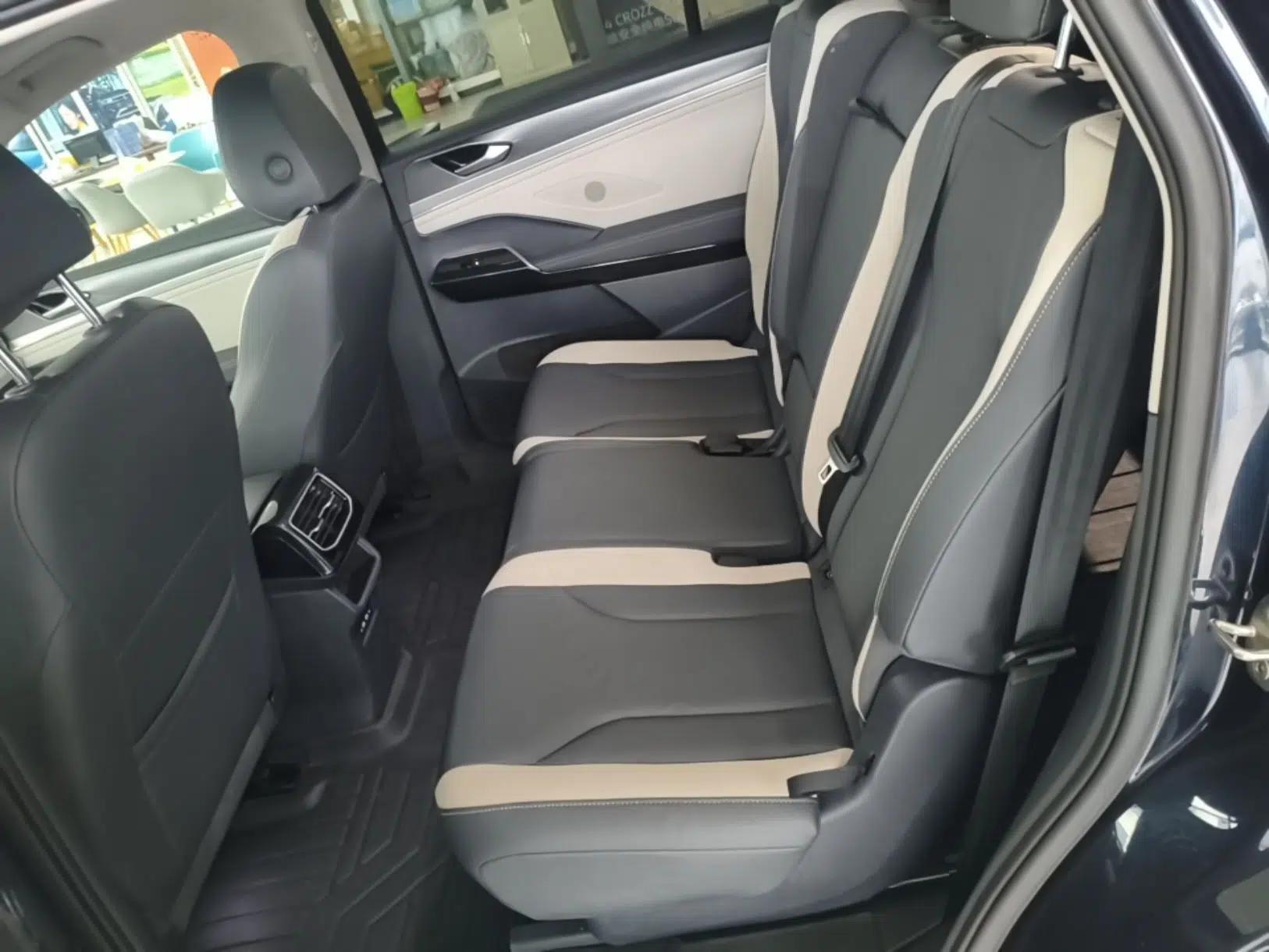 Volkswagen ID.6 CROZZ 2021 Long-Range PURE+ Edition — миниатюра 20