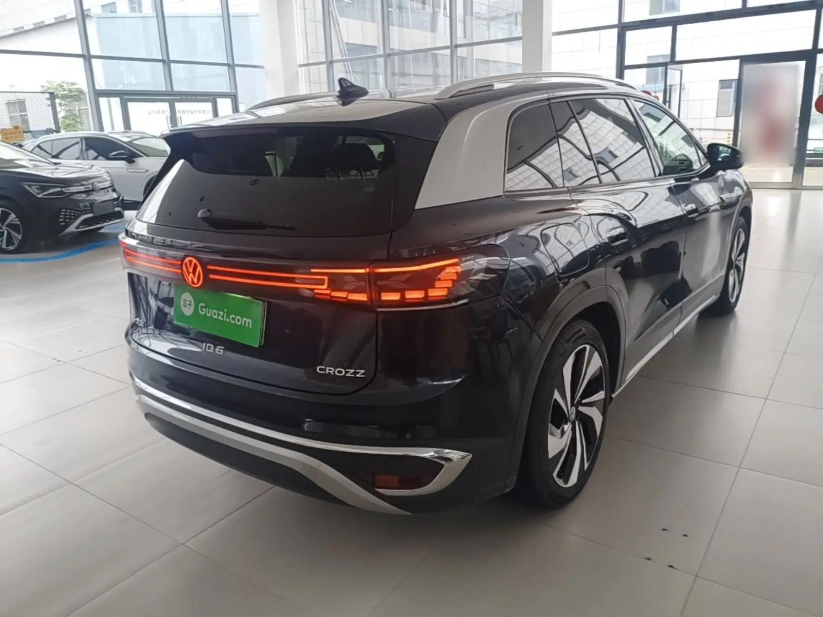 Volkswagen ID.6 CROZZ 2021 Long-Range PURE+ Edition — миниатюра 6