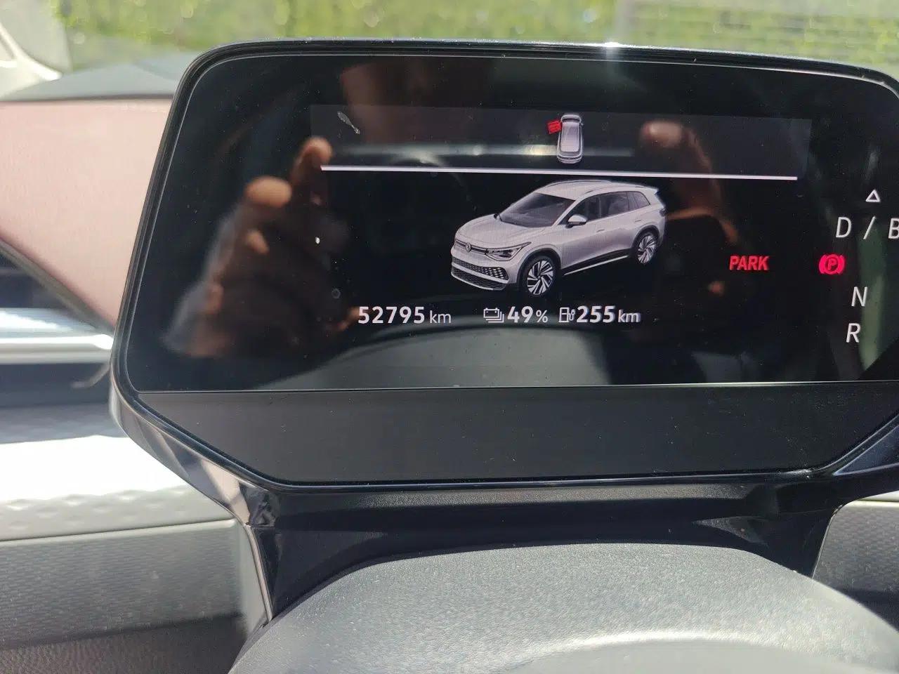 Volkswagen ID.6 X 2021 1st Edition ID. First Impression Edition — миниатюра 12