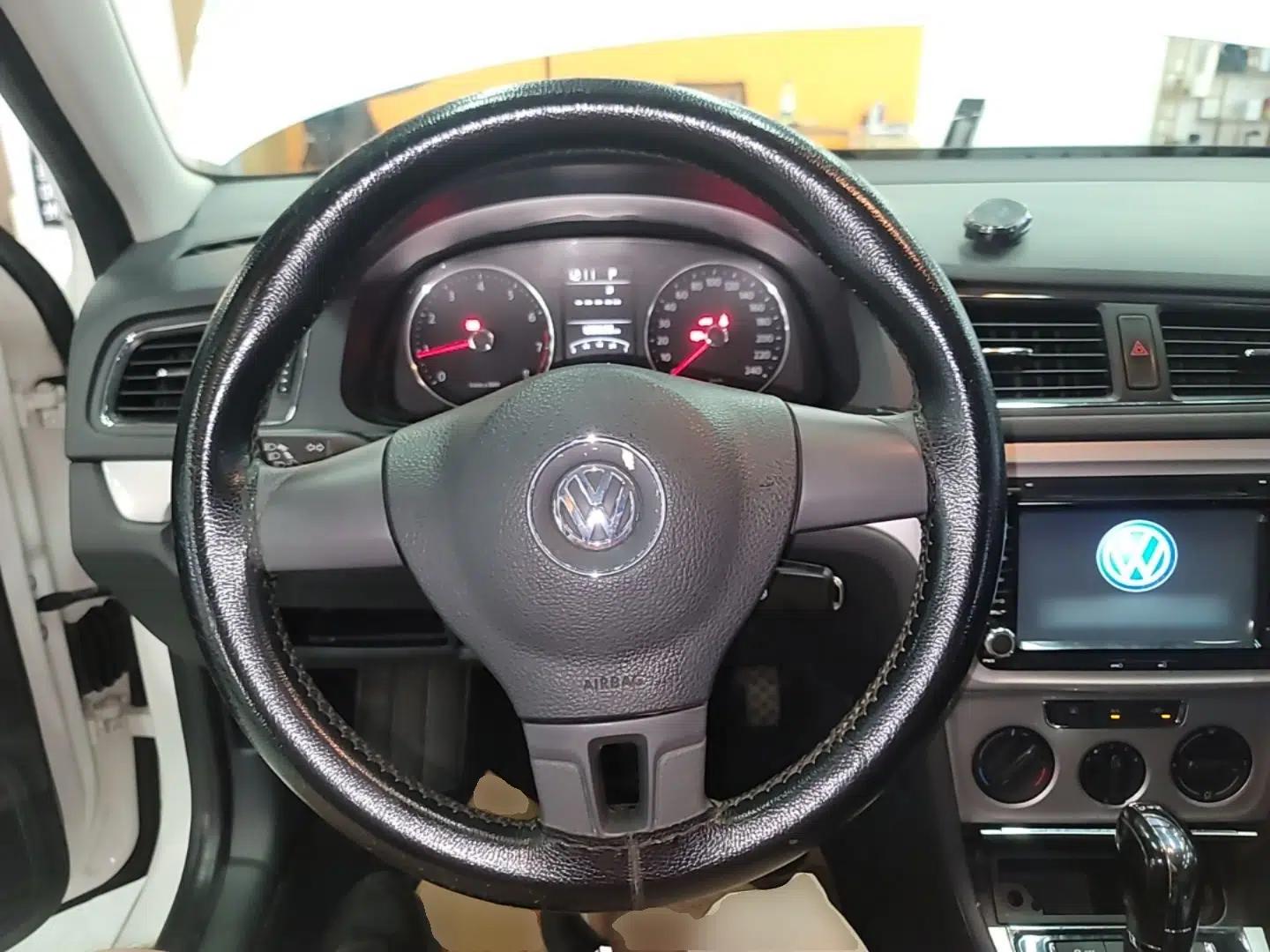 Volkswagen Gran Lavida 2013 1.4 TSI Automatic Comfort Model — миниатюра 13
