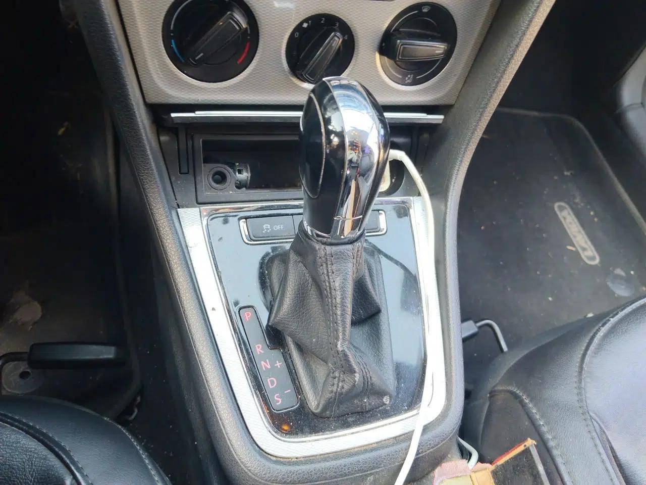 Volkswagen Gran Lavida 2013 1.4 TSI Automatic Comfort Model — миниатюра 14