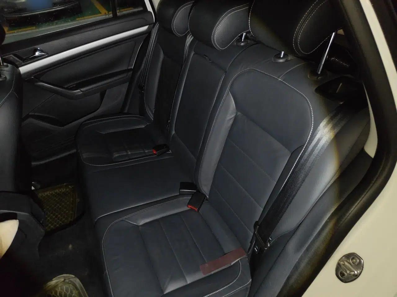 Volkswagen Gran Lavida 2015 1.6L Automatic Comfort Edition — миниатюра 17