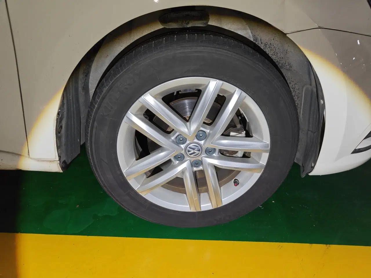 Volkswagen Gran Lavida 2015 1.6L Automatic Comfort Edition — миниатюра 8