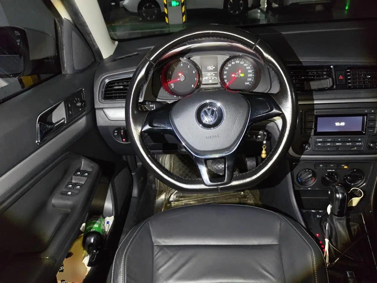 Volkswagen Gran Lavida 2015 1.6L Automatic Comfort Edition — миниатюра 10