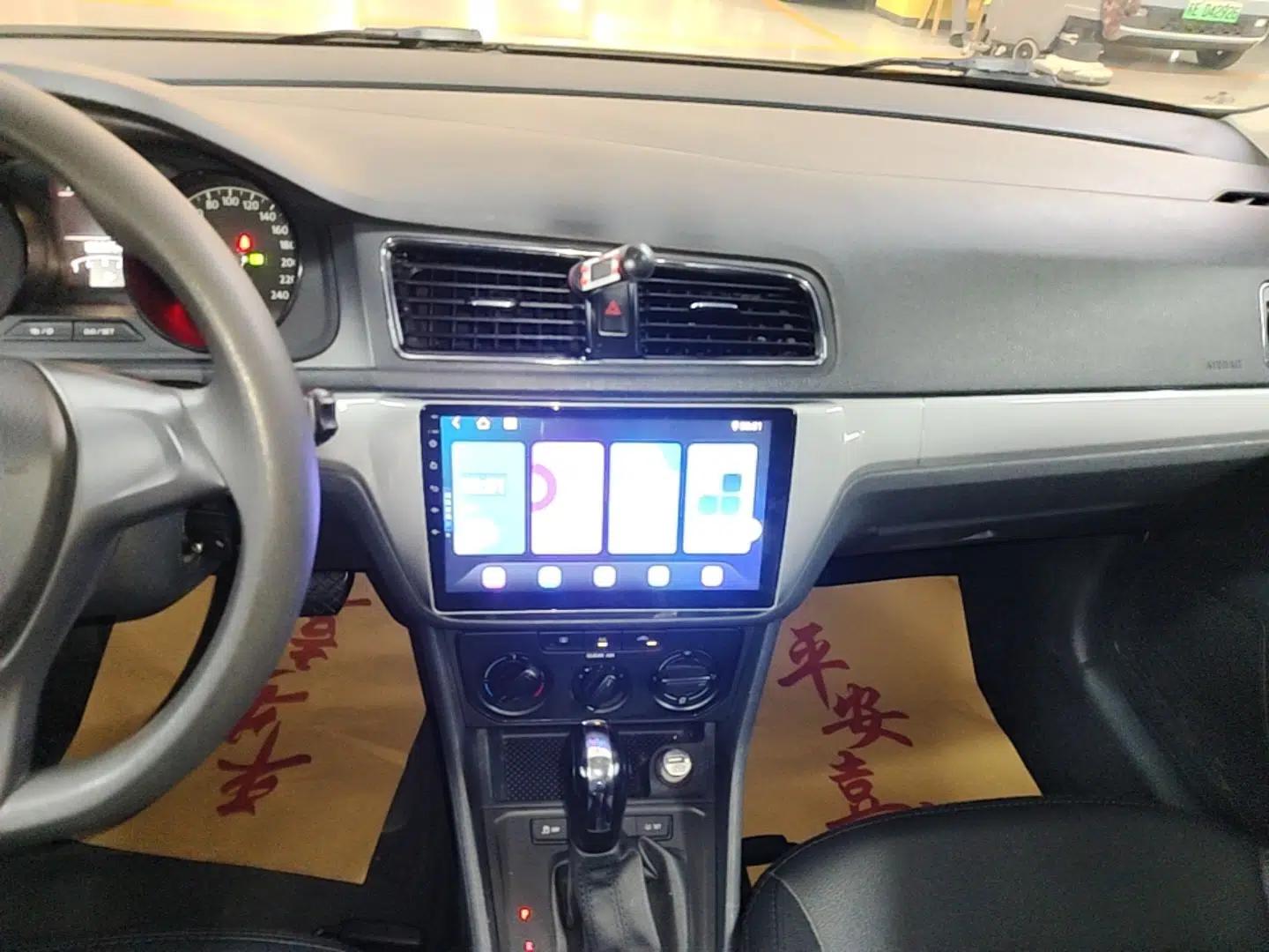 Volkswagen Gran Lavida 2015 1.6L Automatic Fashion Edition — миниатюра 20