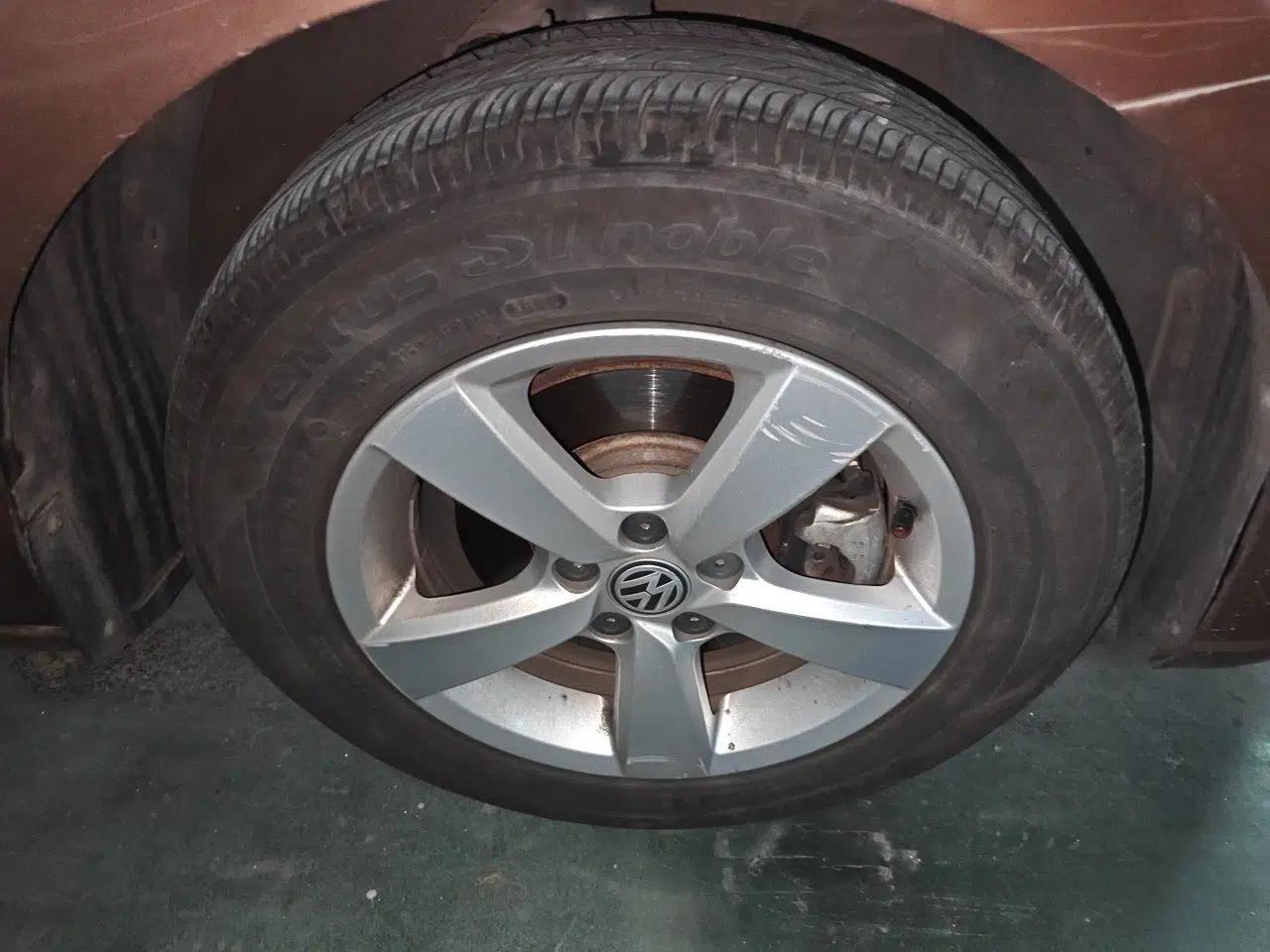 Volkswagen Gran Lavida 2015 1.6L Automatic Fashion Edition — миниатюра 8