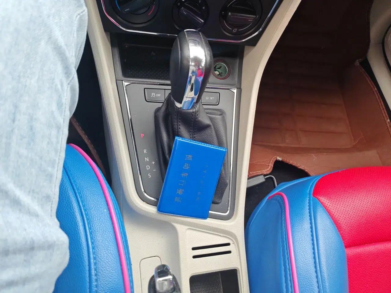 Volkswagen Gran Lavida 2015 1.6L Automatic Comfort Edition — миниатюра 14