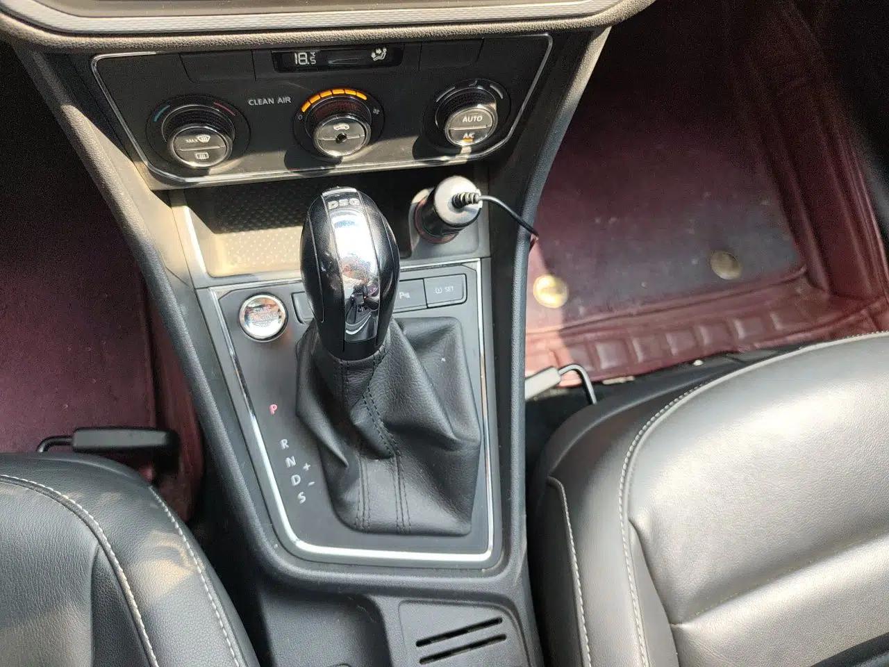Volkswagen Gran Lavida 2017 180TSI DSG Comfort Edition — миниатюра 14