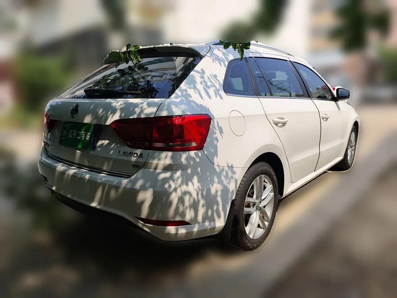 Volkswagen Gran Lavida 2017 180TSI DSG Comfort Edition — миниатюра 6