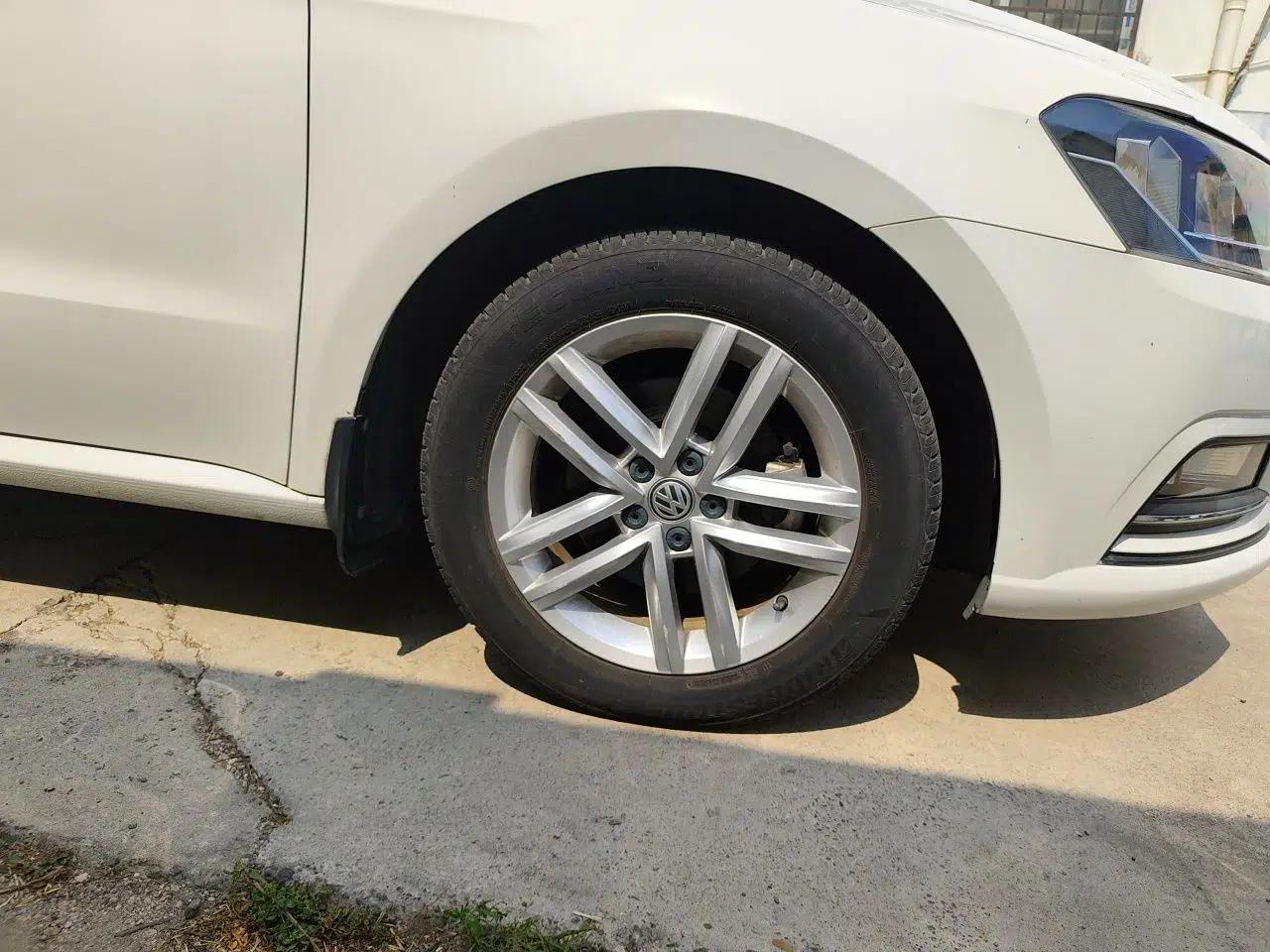 Volkswagen Gran Lavida 2017 180TSI DSG Comfort Edition — миниатюра 8