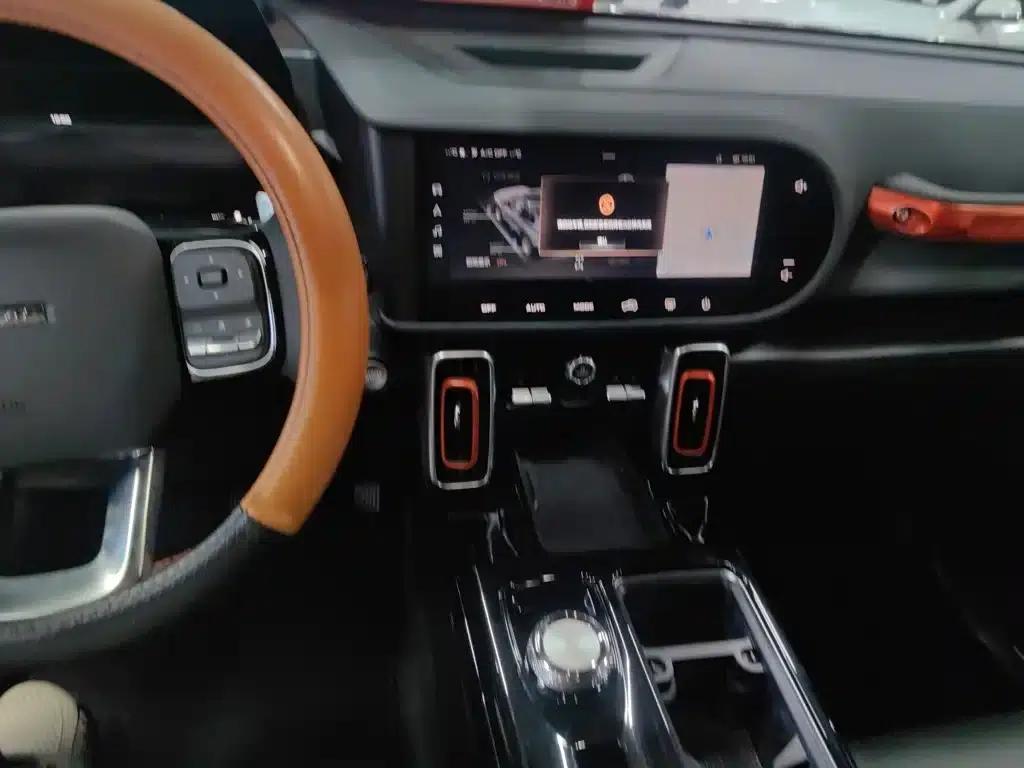 Haval Big Dog 2022 2.0T DCT 4WD Howling Dog Hunting Edition — миниатюра 6