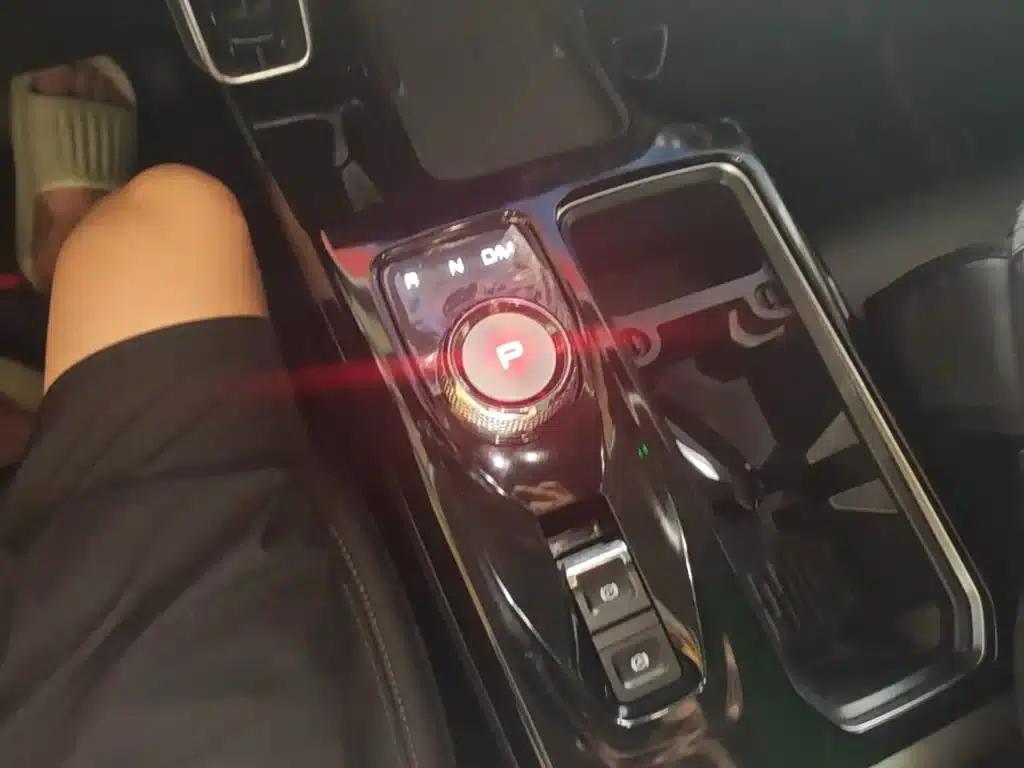 Haval Big Dog 2022 2.0T DCT 4WD Howling Dog Edition — миниатюра 14