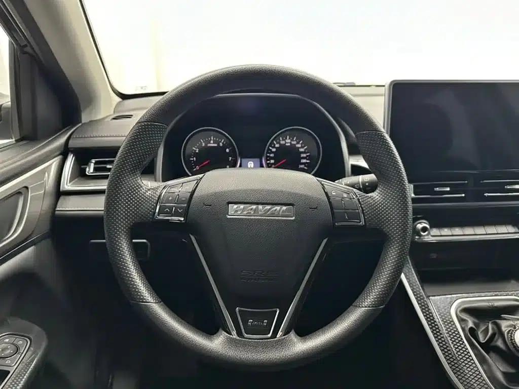 Haval M6 2021 PLUS 1.5T Manual Elite Intelligent Connectivity Edition — миниатюра 12