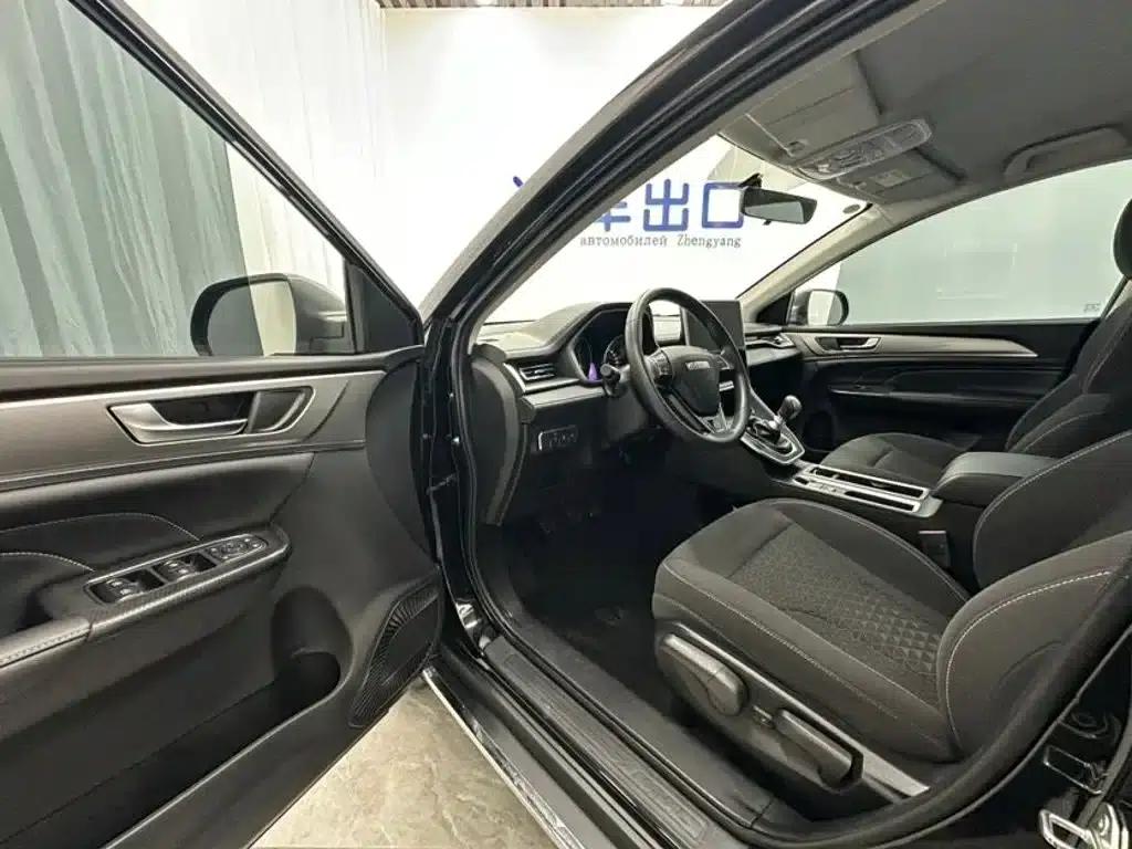 Haval M6 2021 PLUS 1.5T Manual Elite Intelligent Connectivity Edition — миниатюра 7
