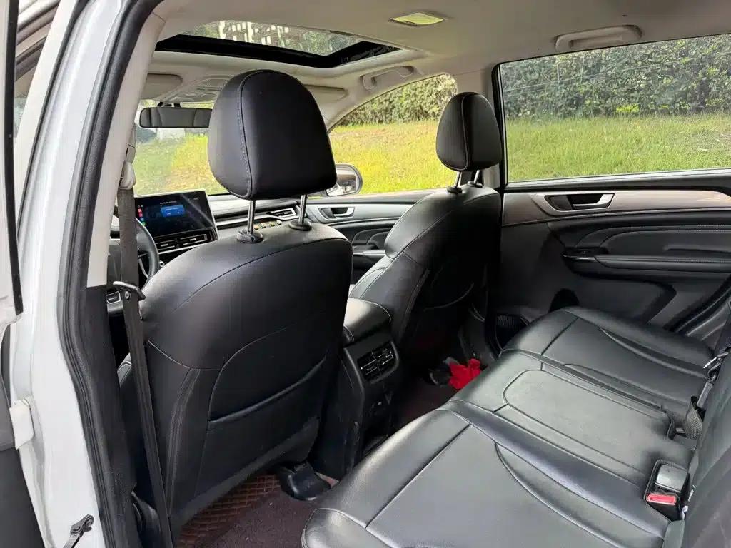 Haval M6 2021 PLUS 1.5T DCT Elite Intelligent Connectivity Edition — миниатюра 11