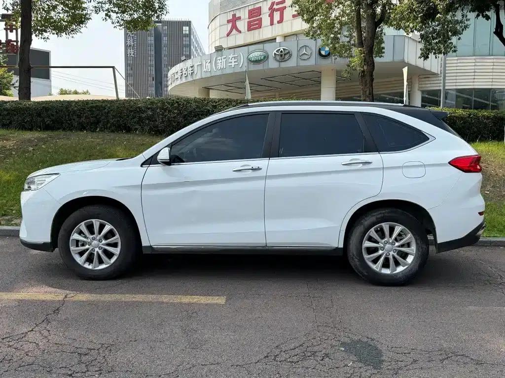 Haval M6 2021 PLUS 1.5T DCT Elite Intelligent Connectivity Edition — миниатюра 3