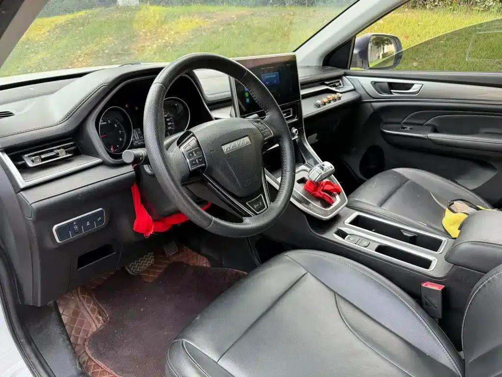 Haval M6 2021 PLUS 1.5T DCT Elite Intelligent Connectivity Edition — миниатюра 7