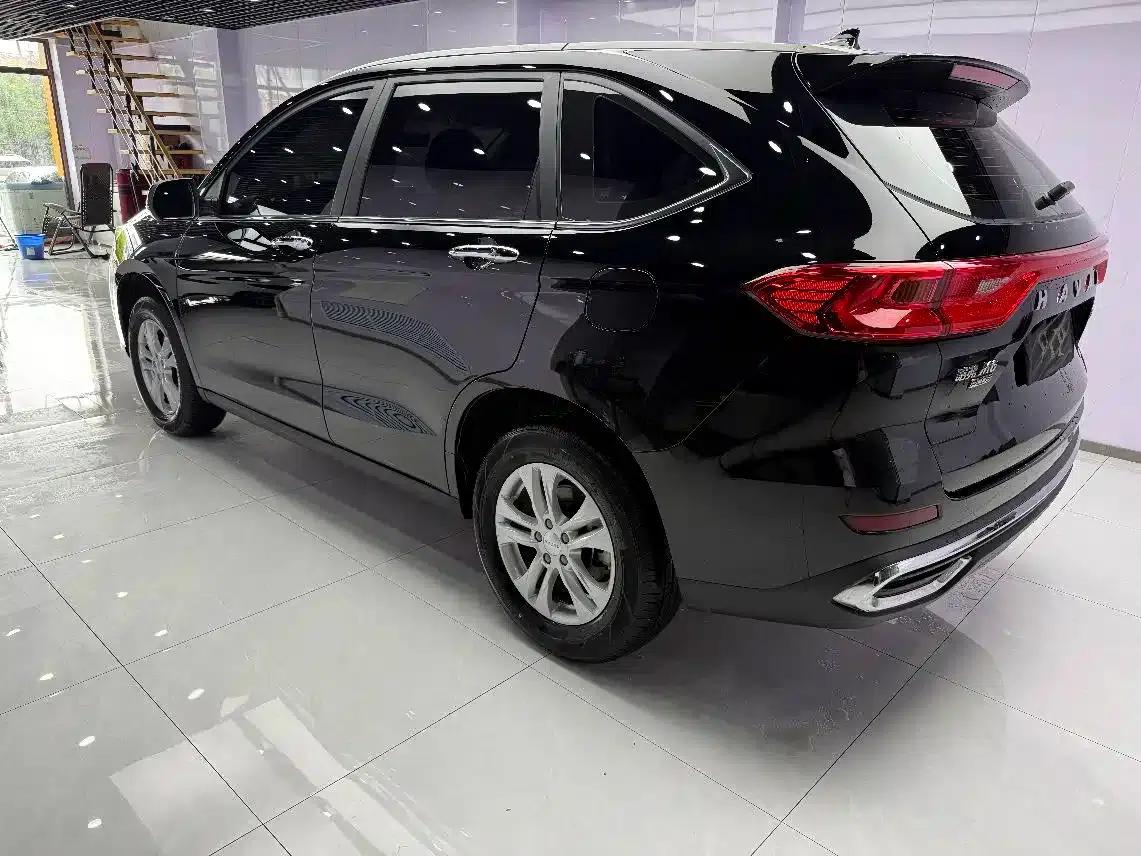 Haval M6 2023 PLUS 1.5T Manual Luxury Intelligent Connectivity Edition — миниатюра 4