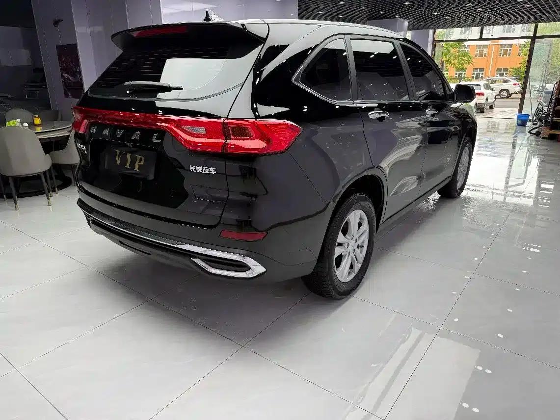Haval M6 2023 PLUS 1.5T Manual Luxury Intelligent Connectivity Edition — миниатюра 6