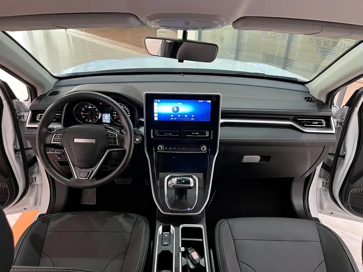 Haval M6 2021 PLUS 1.5T DCT Elite Intelligent Connectivity Edition — миниатюра 11