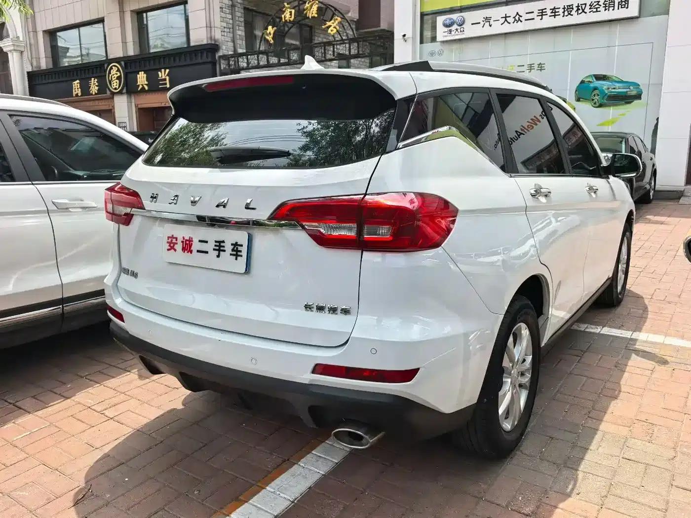 Haval M6 2021 PLUS 1.5T DCT Elite Intelligent Connectivity Edition — миниатюра 4