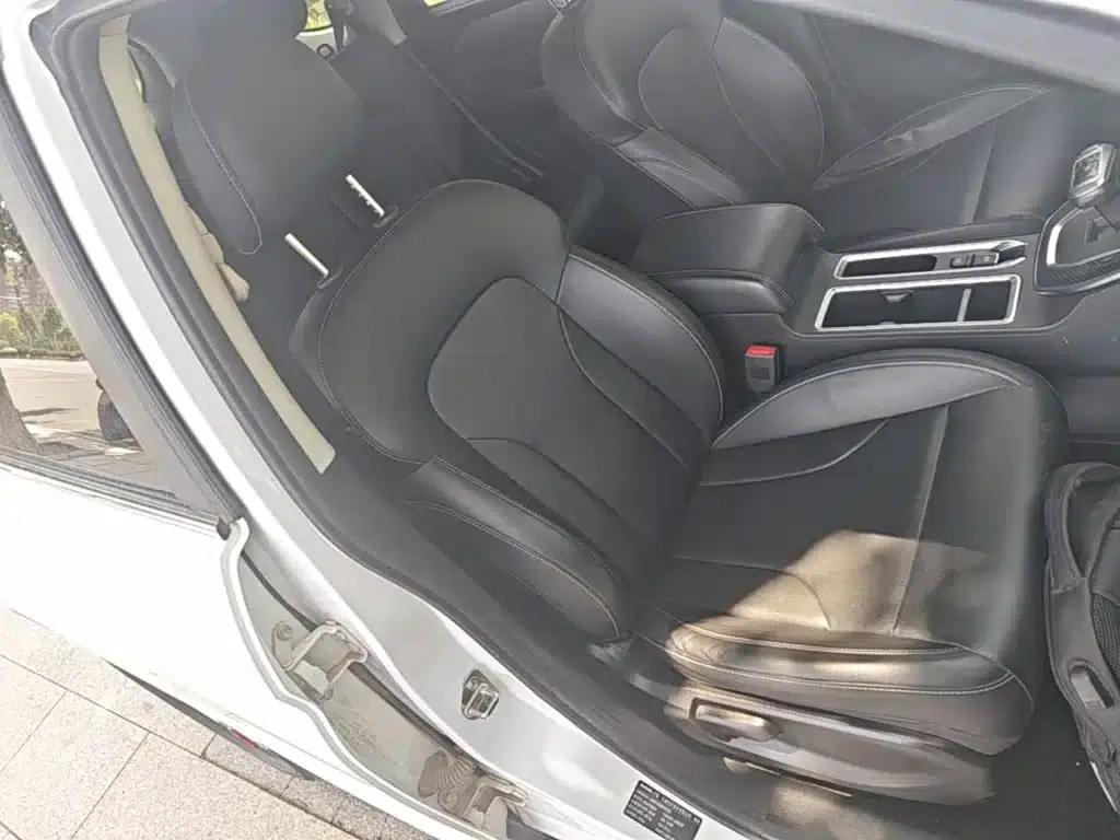 Haval M6 2021 PLUS 1.5T DCT Luxury Intelligent Connectivity Edition — миниатюра 25