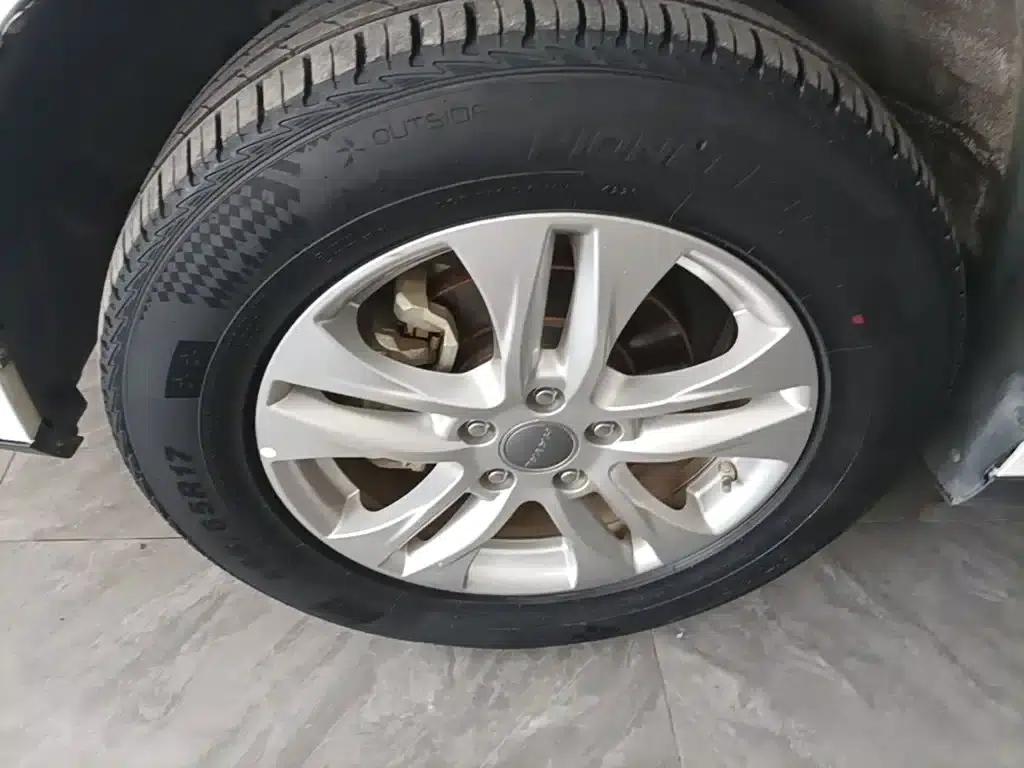 Haval M6 2018 Facelift 1.5T DCT 2WD Elite — миниатюра 23