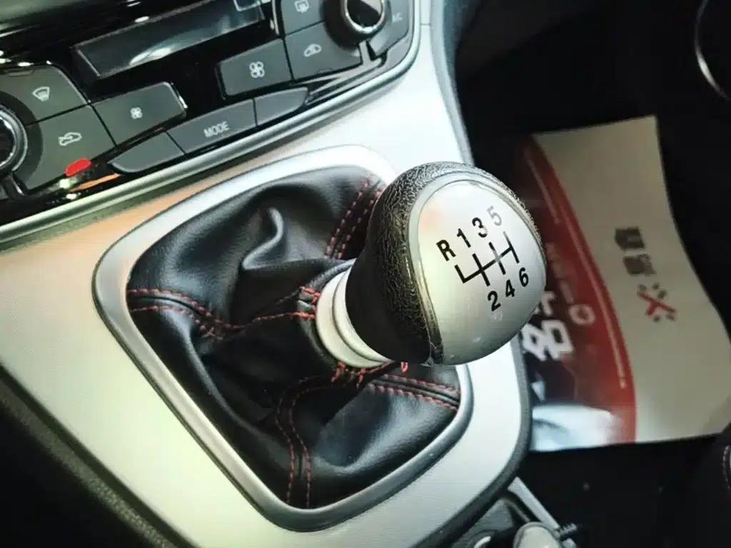 Haval M6 2019 1.5T Manual 2WD Elite (China VI Emission Standard) — миниатюра 14