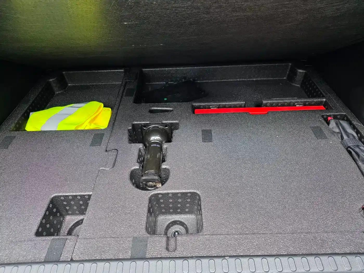 Haval H9 2024 2.0T Gasoline 4WD Ultimate Edition — миниатюра 24