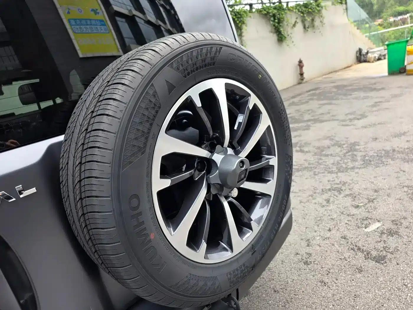 Haval H9 2024 2.0T Gasoline 4WD Ultimate Edition — миниатюра 37