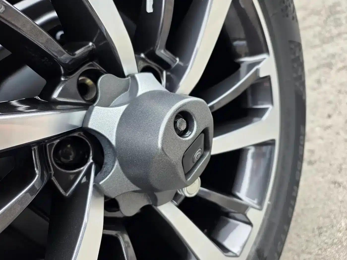 Haval H9 2024 2.0T Gasoline 4WD Ultimate Edition — миниатюра 38