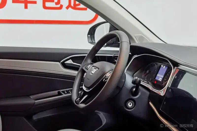 Jetta VS5 2024 280TSI Manual Pioneer Edition — миниатюра 16
